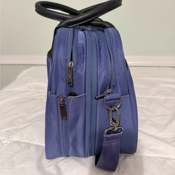 Nomad Lane Unisex Bento Bag in Dusk w/Toiletry bag and Tech Organizer - Picture 3 of 7